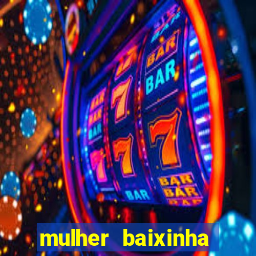 mulher baixinha transando com homens altos