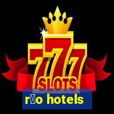 r铆o hotels