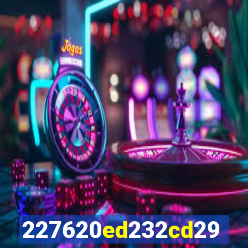 7696